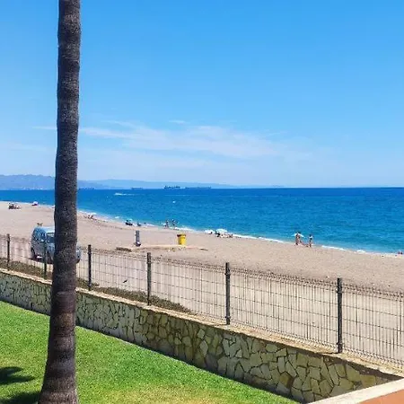 A Pie De Playa